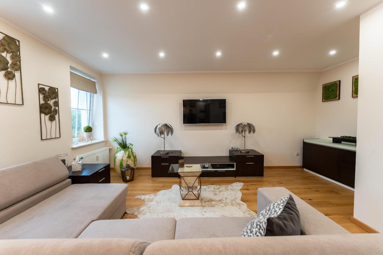 Apartament Zloty Jelonek - 4 Osobowy Na Placu Ratuszowym - Space Apart Jelenia Góra Εξωτερικό φωτογραφία