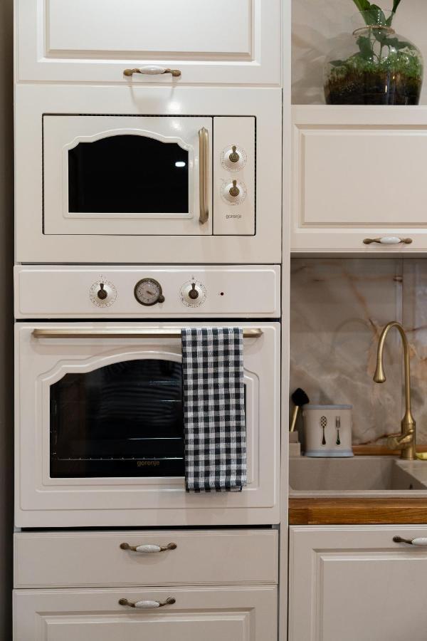 Apartament Zloty Jelonek - 4 Osobowy Na Placu Ratuszowym - Space Apart Jelenia Góra Εξωτερικό φωτογραφία